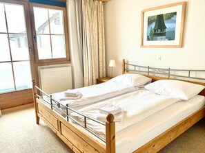 Apartment, 2 Bedrooms, Terrace | Blackout drapes, iron/ironing board, free WiFi, bed sheets - Hotel Ducan (Davos)