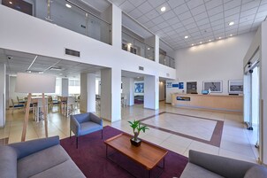 TV LCD 19-inch có truyền hình cáp, TV 