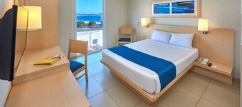 City Express by Marriott Manzanillo