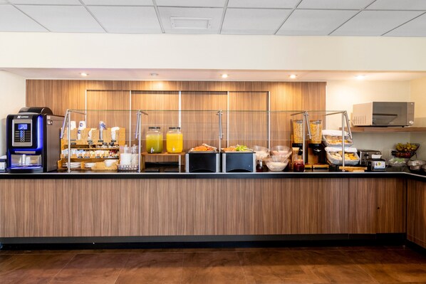 包每日全套早餐