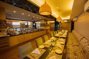 Bữa sáng buffet