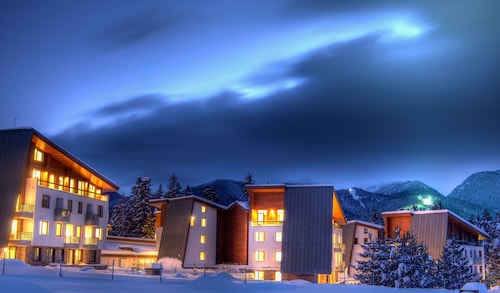 Euphoria Club Hotel & Resort