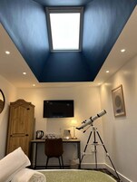 Habitación Confort doble, baño privado, vistas al patio