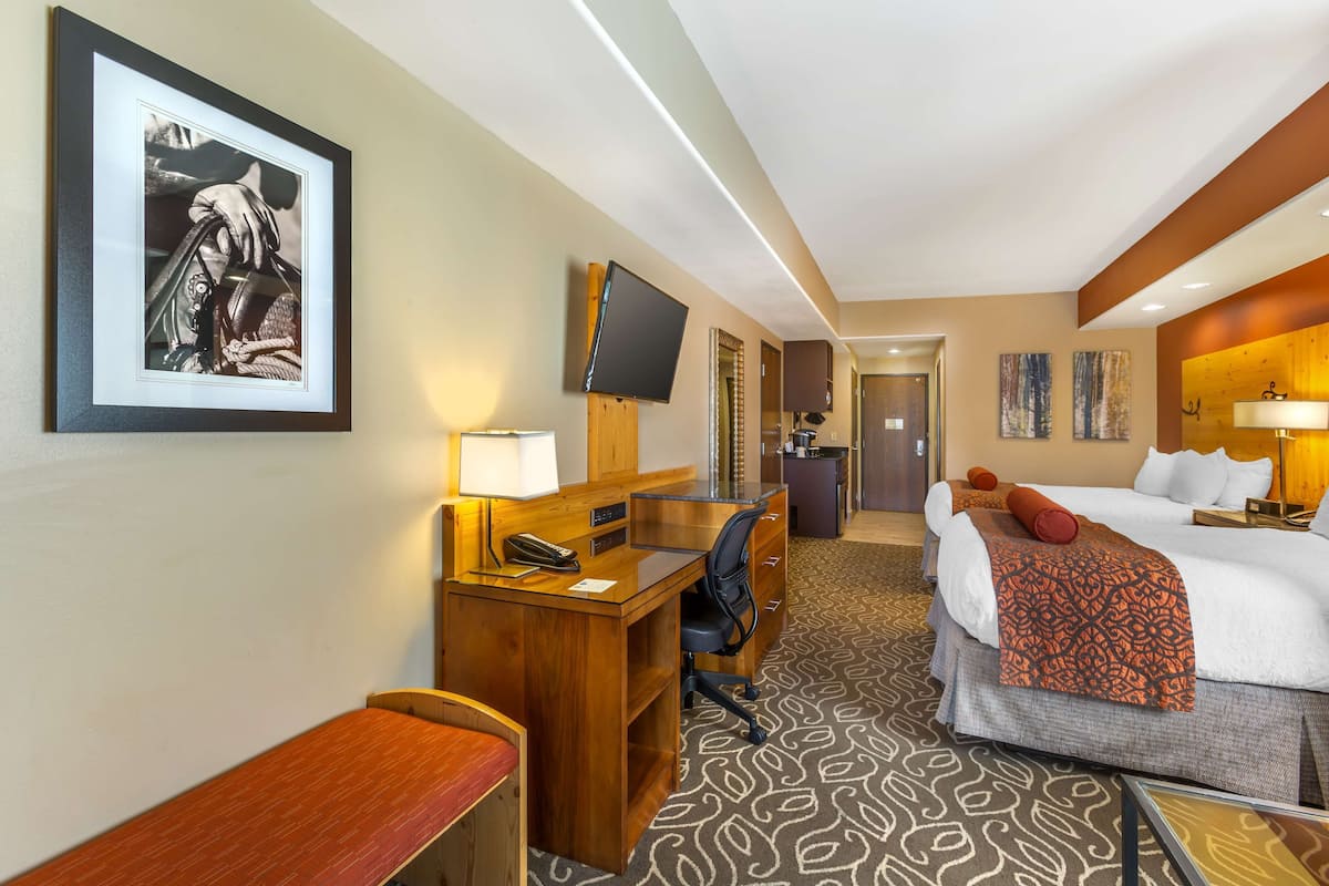 Desk, blackout curtains, iron/ironing board, free WiFi