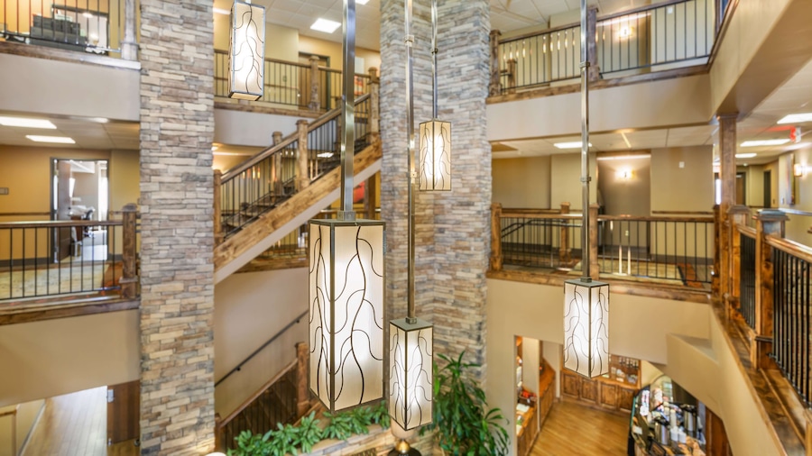 Best Western Premier Ivy Inn & Suites