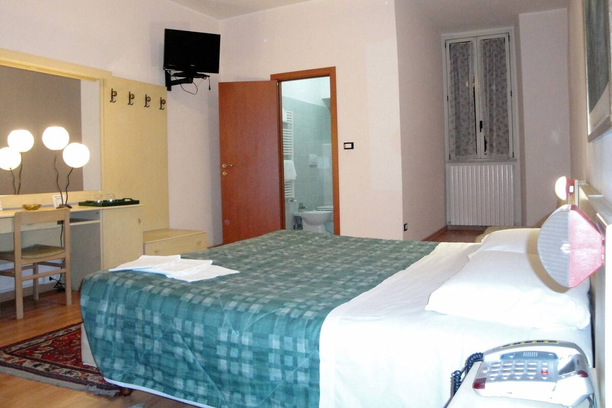 Superior Room, Private Bathroom | Down duvets, minibar, in-room safe, individually furnished