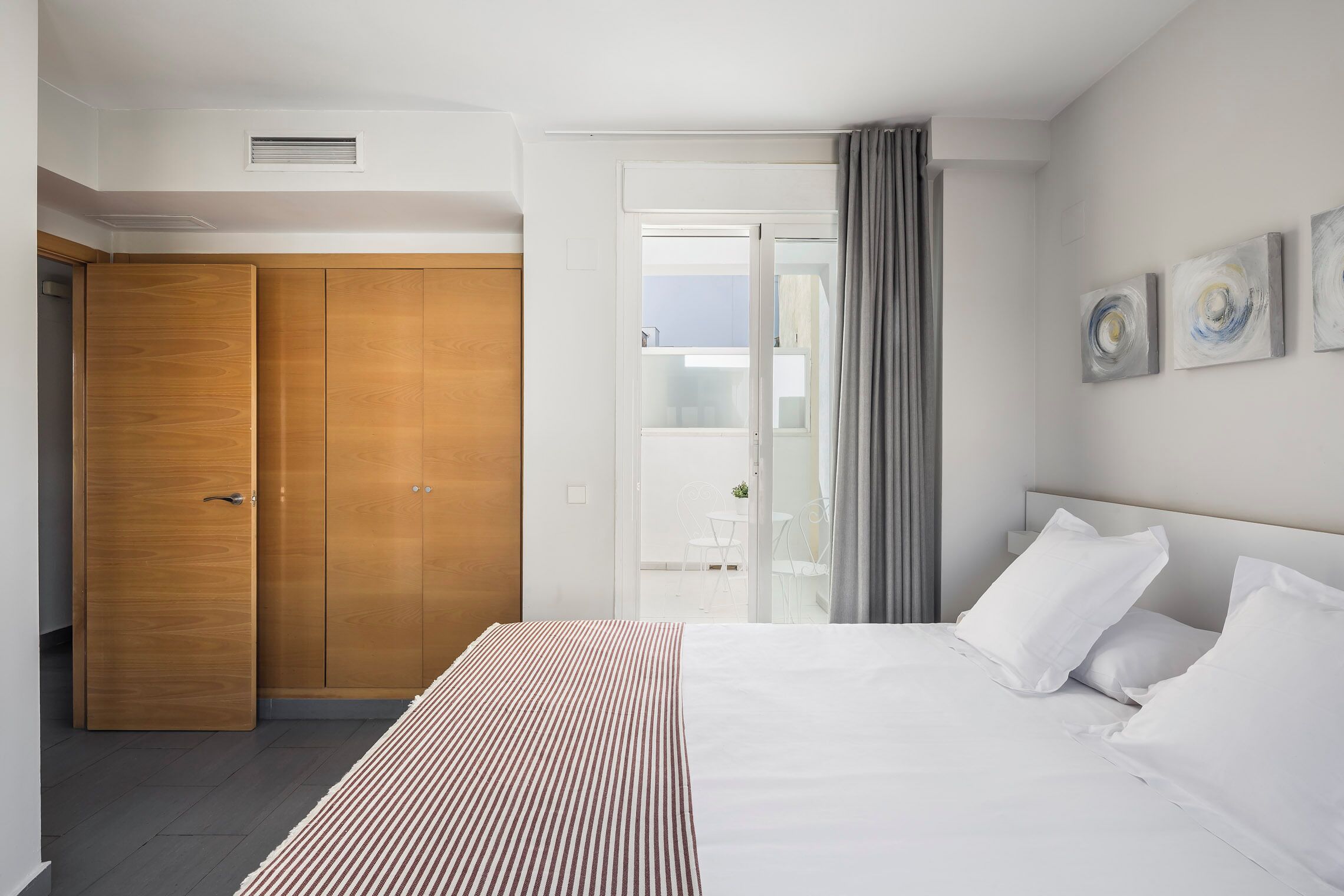 1 bedroom, in-room safe, desk, iron/ironing board (on request)