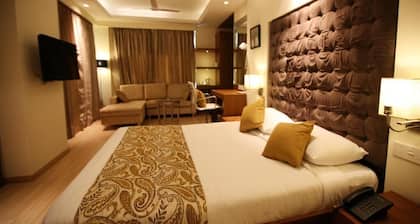 Riverview Hotel