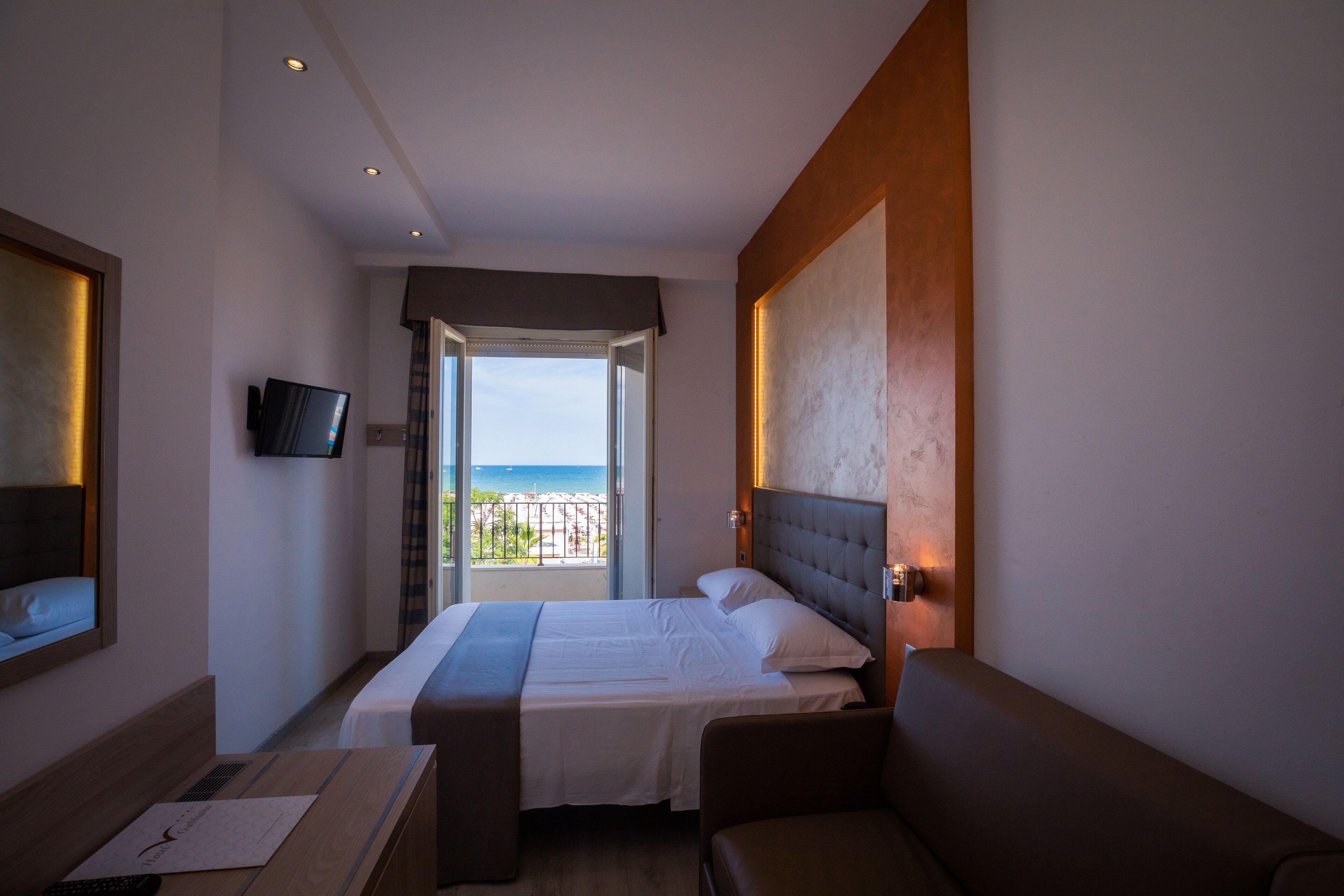 Superior Double Room, Sea View | Premium bedding, down duvets, minibar, in-room safe