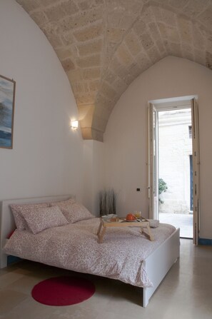 Habitación superior | Escritorio, cunas gratuitas, camas extra y wifi gratis