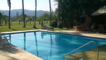 Outdoor pool, pool umbrellas