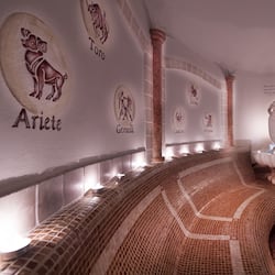 Sauna, tina de hidromasaje, aguas termales y tratamientos corporales