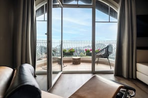 Suite, 2 queensize bedden | Balkon