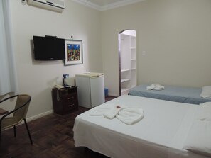 Minibar, in-room safe, free WiFi - Chez Les Rois Bed And Breakfast (Manaus)