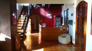 Lobby - Chez Les Rois Bed And Breakfast (Manaus)