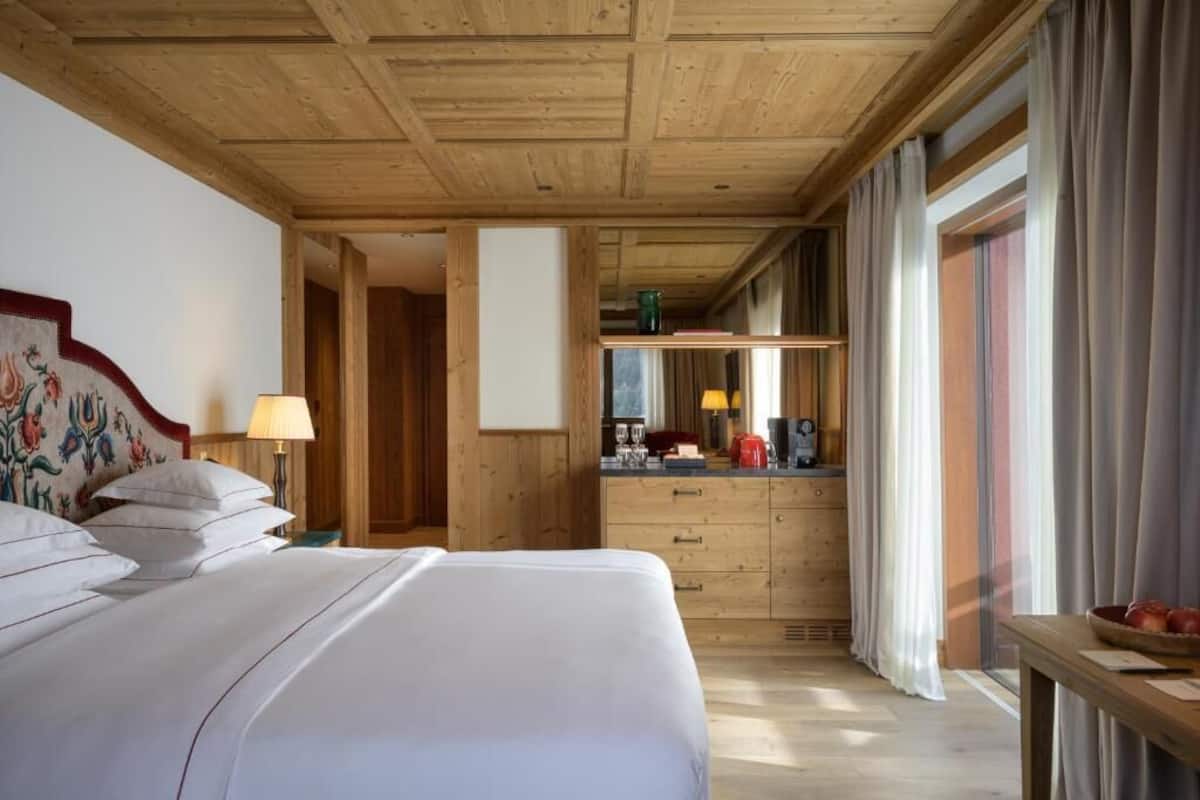 Literie de qualité supérieure, couette en duvet d'oie, minibar