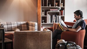 Lobby lounge - Hôtel Altitude (Val-d'Isere)