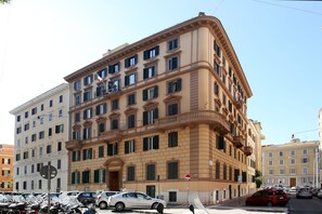 Facciata della struttura