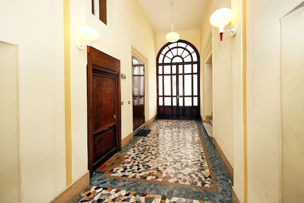 Property entrance - Tibullo Guesthouse (Rome)