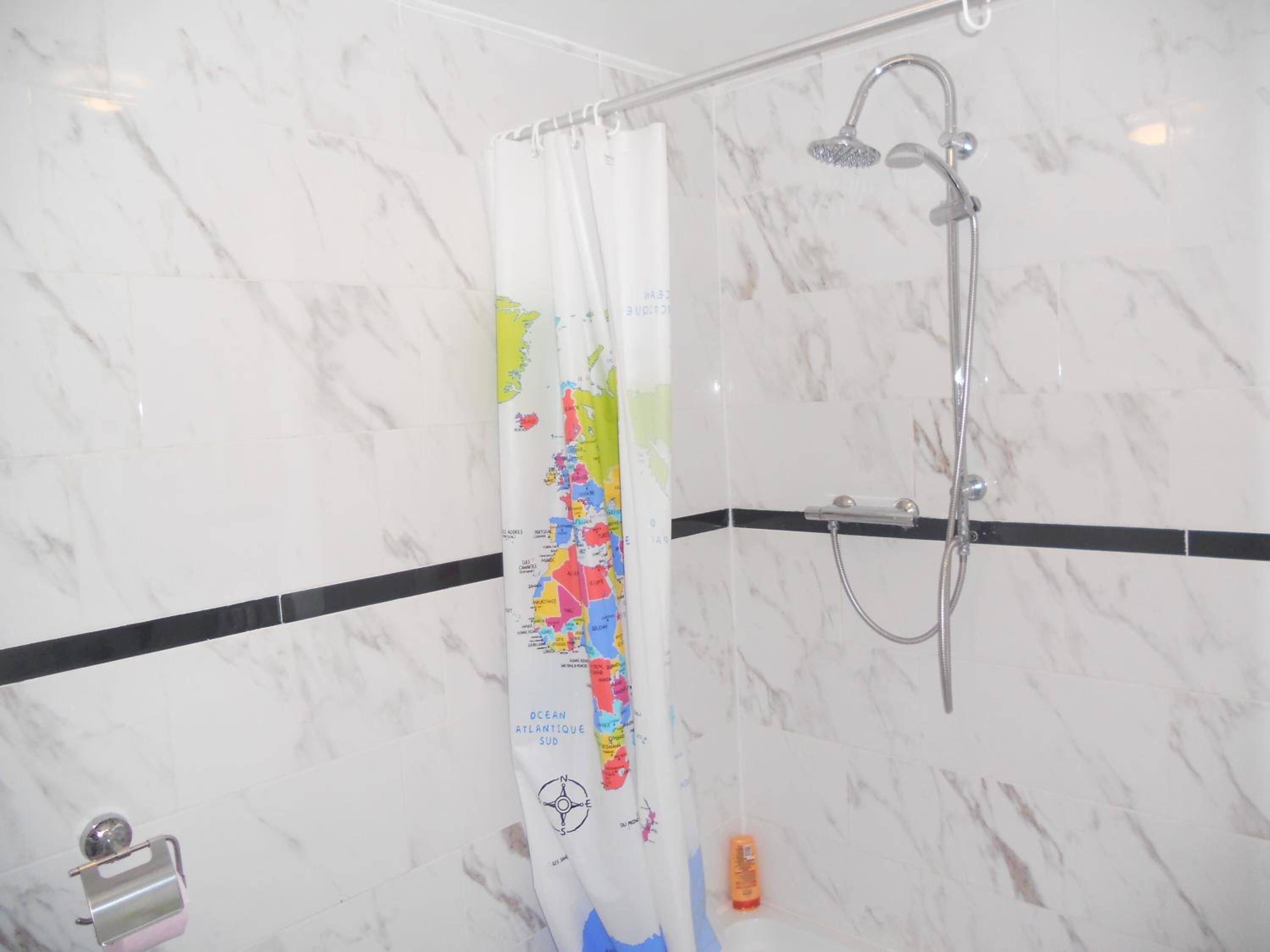 Photo - Hotel Pacific