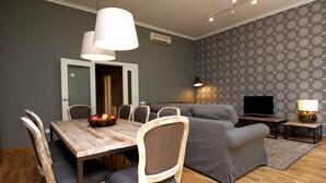Apartamento estándar, 2 habitaciones | Sala de estar