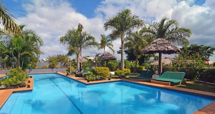 Coconut Palms Resort