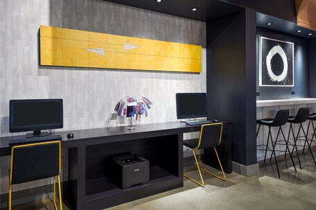 Aloft Asheville Downtown - Image 24