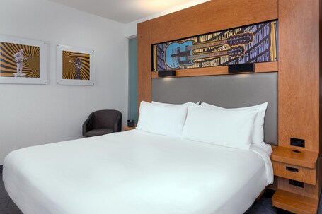 Aloft Asheville Downtown - Image 35
