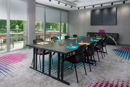 Aloft Asheville Downtown - Image 14