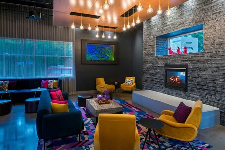 Aloft Asheville Downtown - Image 28