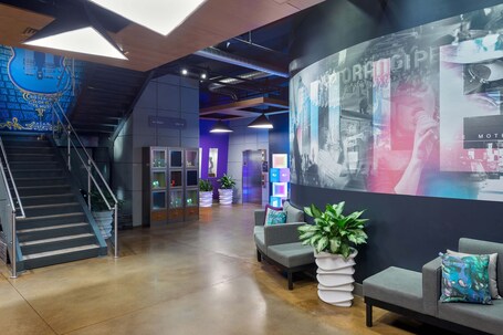 Aloft Asheville Downtown - Image 6