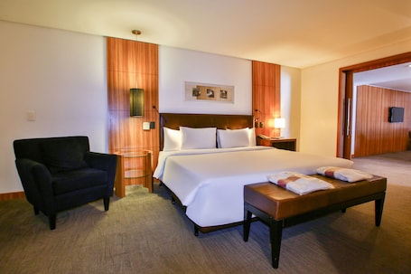 Presidential Suite | 1 bedroom, minibar, in-room safe, individually furnished