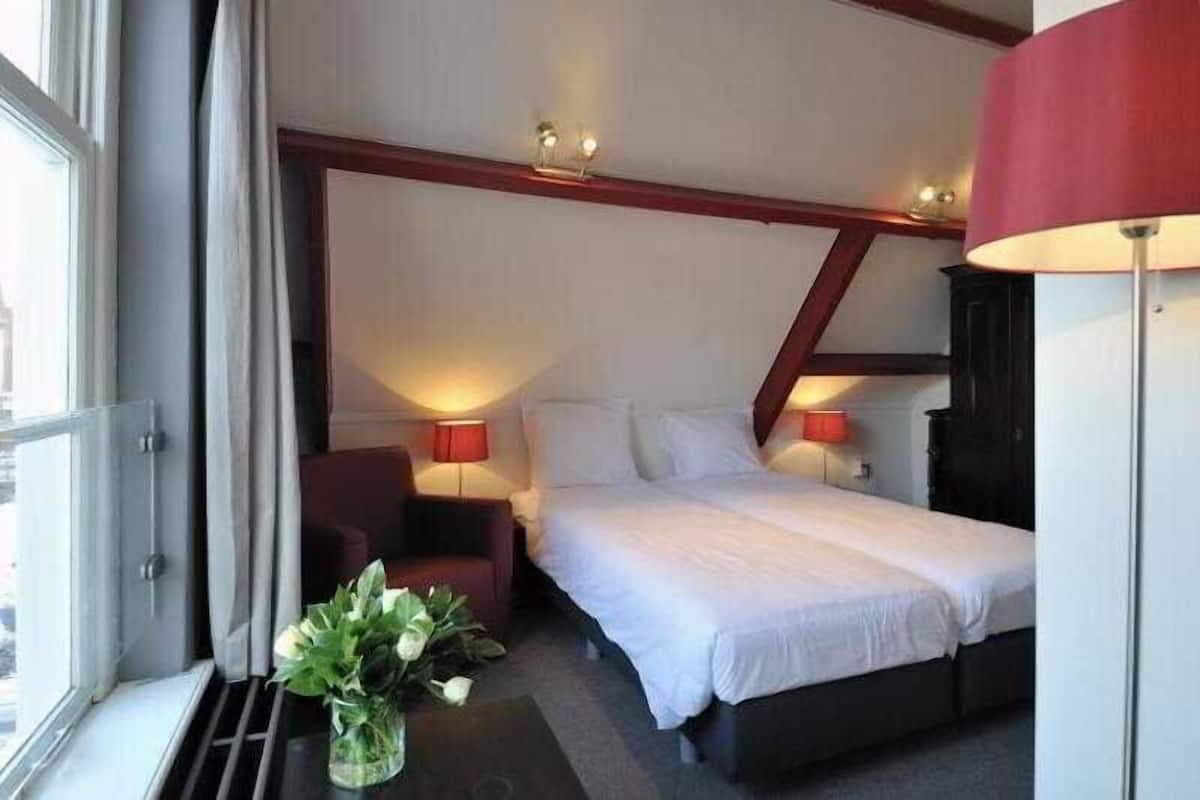 Basic Double Room, 1 Double Bed | Premium bedding, down duvets, in-room safe, cots/infant beds