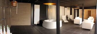 Het Raedthuys Restaurant & Suites