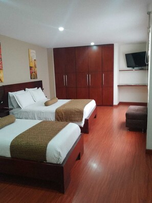 Standard Room | 1 bedroom, Egyptian cotton sheets, premium bedding, Select Comfort beds