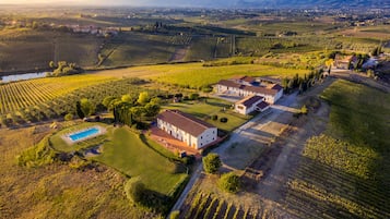 Classic-Apartment, 1 Schlafzimmer | Blick aufs Weingut