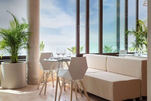 10 restaurants, spécialités Cuisine internationale