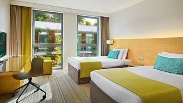 Standard Room, 2 Twin Beds, Non Smoking | 1 bedroom, premium bedding, minibar, in-room safe