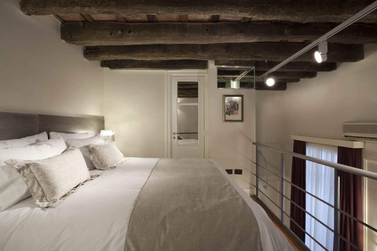 Luxe beddengoed, donzen dekbedden, pillowtop-bedden