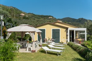 Exterior - Agriturismo La Collina Verde (Levanto)