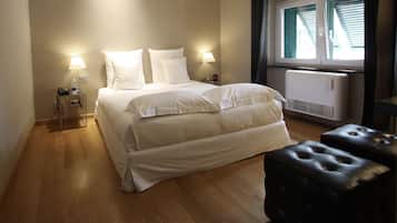 Suite | Frette Italian sheets, down comforters, minibar, in-room safe