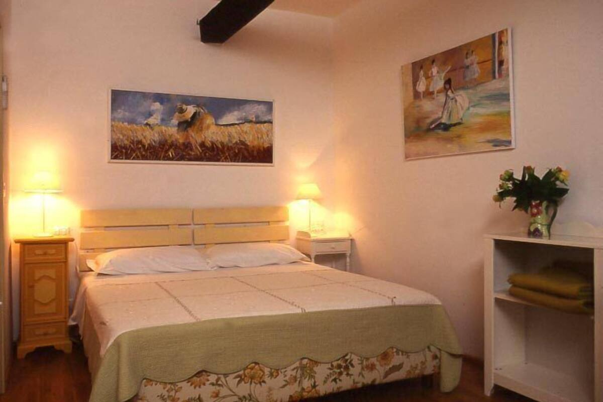 Premium bedding, individually decorated, individually furnished