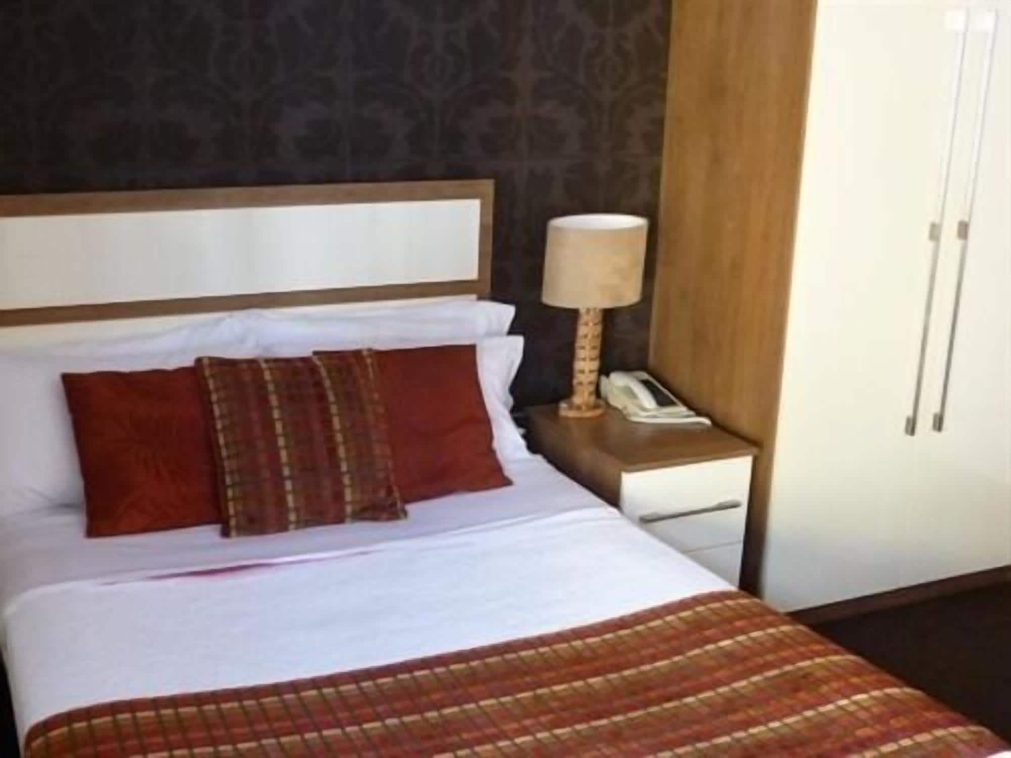 double or twin room, ensuite