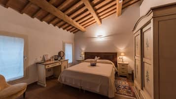 Superior Double Room | Minibar, desk, free WiFi