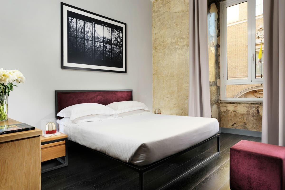 Frette Italian sheets, premium bedding, down comforters
