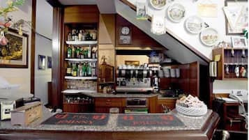 Bar (en el alojamiento)