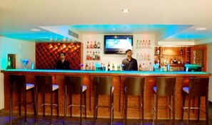 Bar (en el alojamiento)