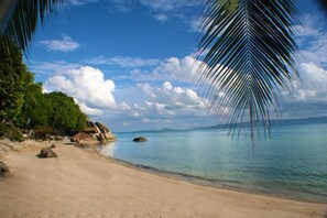 View from property - The Bay Resort & Restaurant (Ko Pha-ngan)