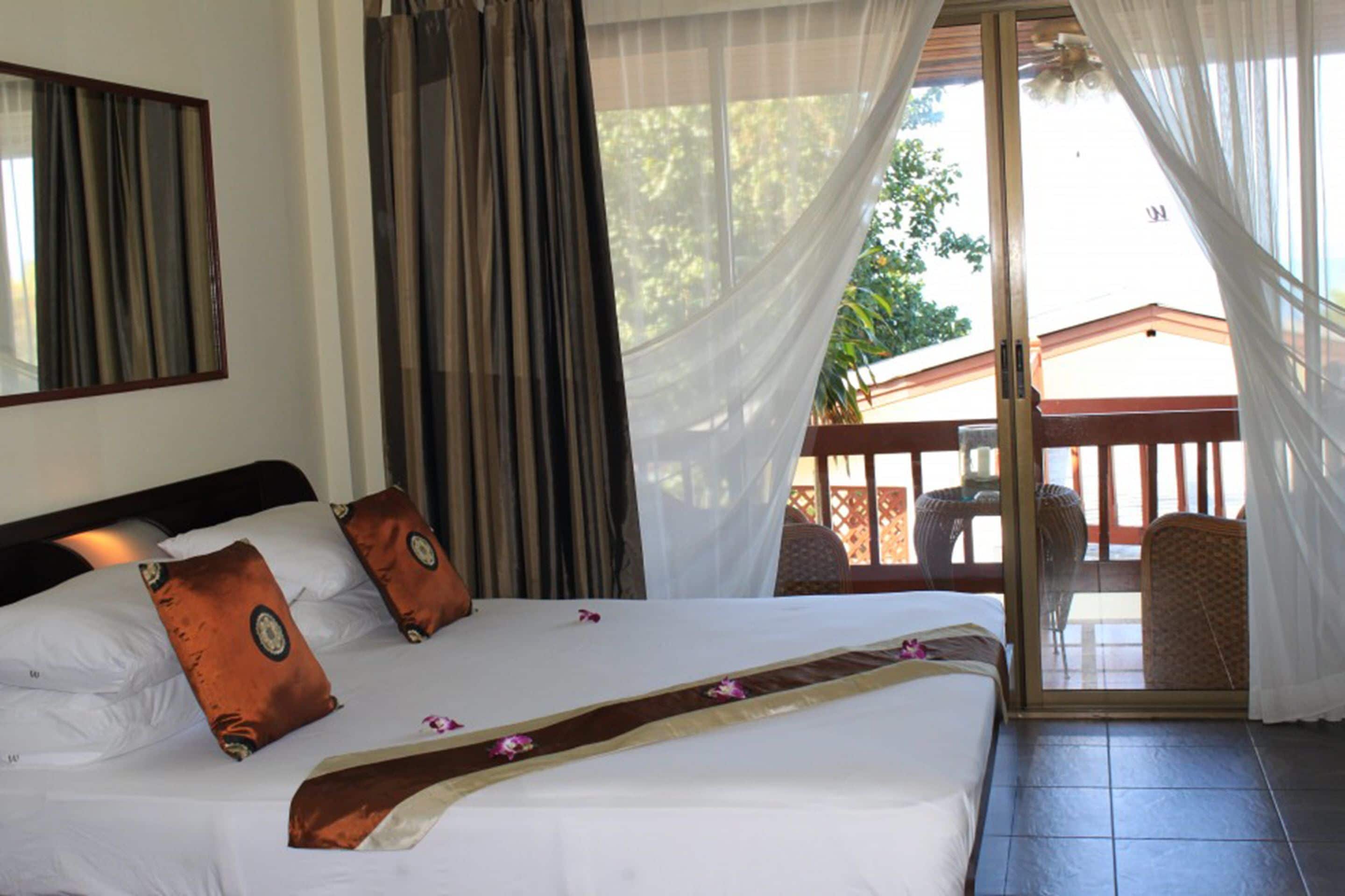 family apartment, 2 bedrooms, sea view | 1 bedroom, premium bedding, select comfort beds, minibar