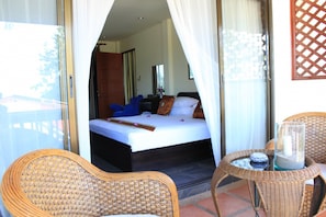 Premium bedding, Select Comfort beds, in-room safe, blackout drapes - The Waterfront Hotel at Fisherman's Village (Koh Samui)